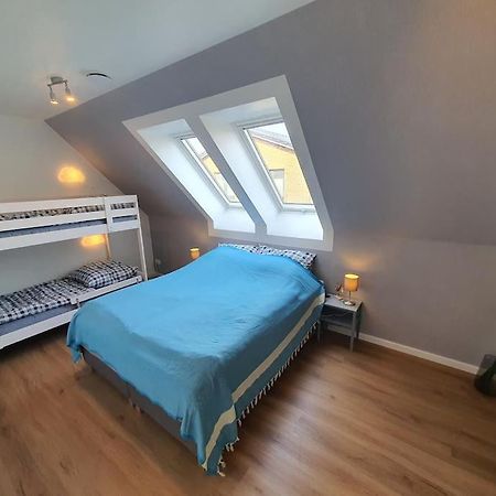 Kiel-Russee Familienwohnung, Lademoeglichkeit, Co2 Frei Exterior foto