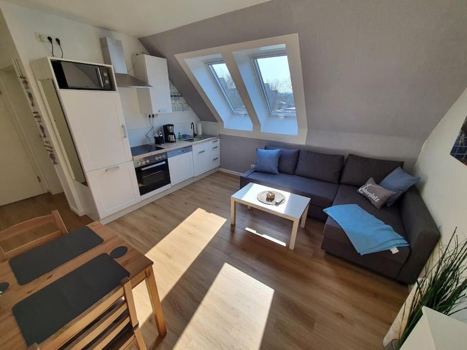 Kiel-Russee Familienwohnung, Lademoeglichkeit, Co2 Frei Exterior foto